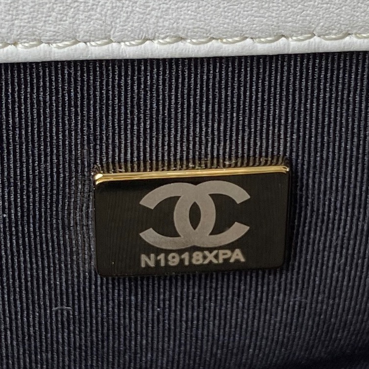 Chanel 19 Bags